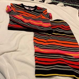 2pc shirt/skirt set ny & company Medium